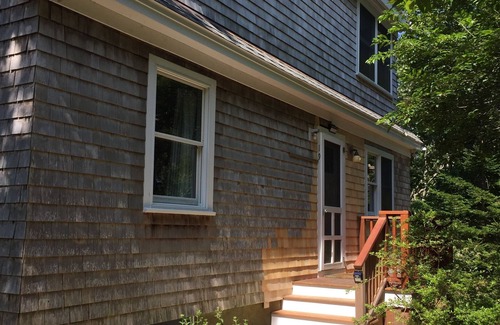 Edgartown House | Family-friendly 4 Bedroom House on Chappy - Book Now for Summer 2024