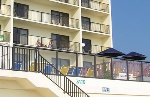 Daytona Beach Shores Resort | FANTASY ISLAND RESORT II OCEANFRONT DAYTONA BIKE WEEK 2-28,3-7,2025 7 NTS 2 BDRM
