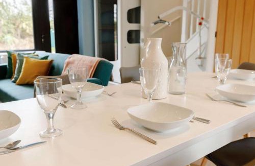 Bishampton House | Fawn Cottage- disabled adapted - 3 bed - hot tub