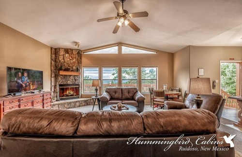Ruidoso House | 'Feel like you can touch the sky' at Toasted Marshmallows