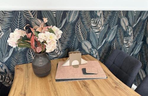 Holsterhausen Apartment | Feeling Home - Moderne 3-Zimmer Ferienwohnung am Uniklinikum, Nähe Messe und Rüttenscheid, "mit Parkplatz"