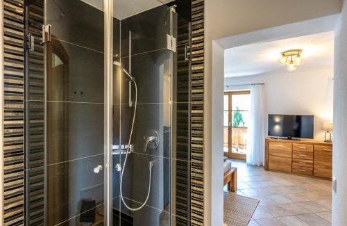 Wallgau Apartment | Ferienwohnungen LARA Wohnung 2