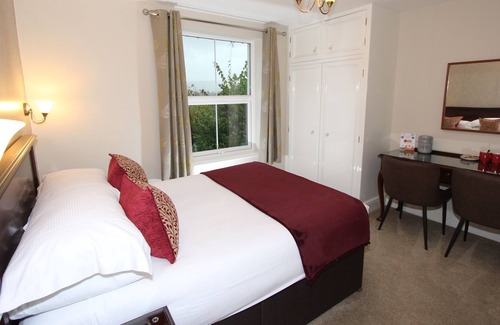 Braithwaite House | Fern Howe Guest House