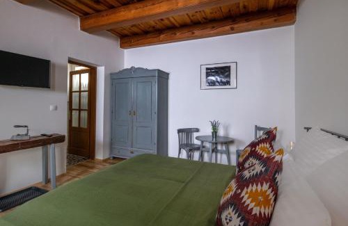 Csesznek House | Ferrata Vendégház