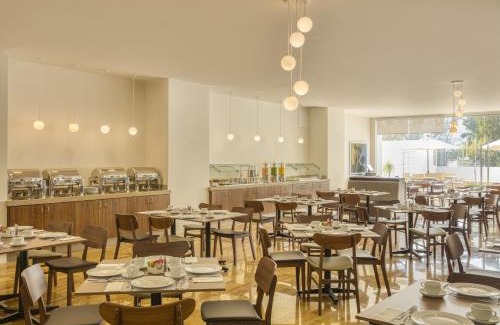 Granja Hotel | Fiesta Inn Guadalajara Periferico Poniente