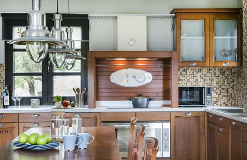 Karavados Villa | Filon Ktima Beachfront Upscale Villa
