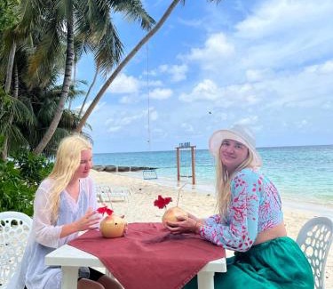 Felidhoo House | Finolhu Beach Guest House