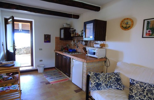 Montefino Apartment | Fonte Pecorale "il Pozzo" oasis of rest and relaxation "and heated pool