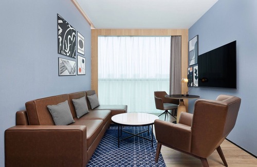 Wuxing Hotel | Four Points by Sheraton Huzhou