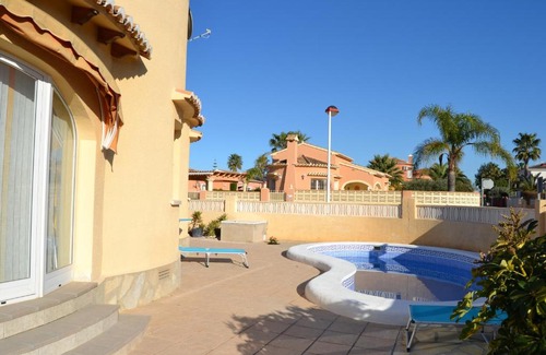 Els Poblets Ski Chalet | Fred LOCDENIA