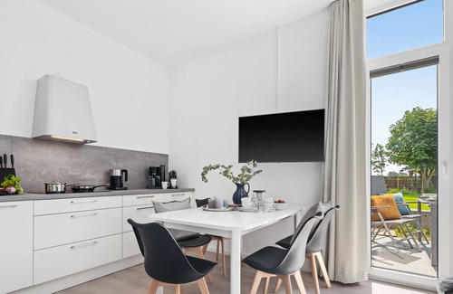 Emmelsbull Apartment | Freigeist - for 6 persons, 30 min from Sylt, idyllic and absolutely quiet