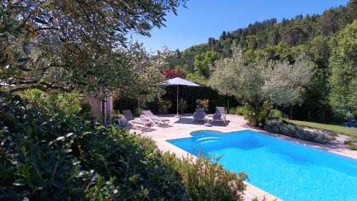 Buis-les-Baronnies House | Freundliches Haus mit Pool und großem Garten