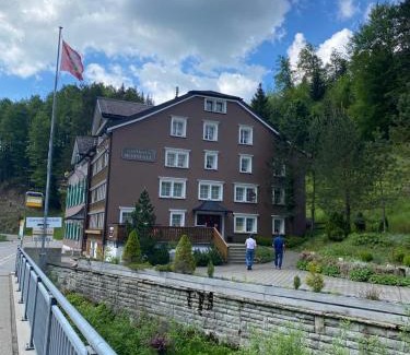 Urnaesch Hotel | Gästehaus Rossfall 424 - Self-Check-in