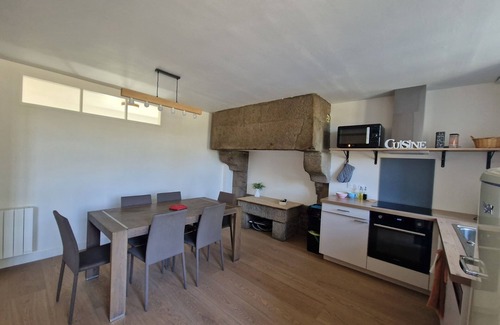 Saint-Hilaire-des-Landes House | Gîte du Château de la Haye, I History and Nature