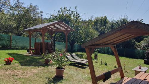 Salgotarjan House | Galagonya Vendégház-Hegyvidéki szálláshely