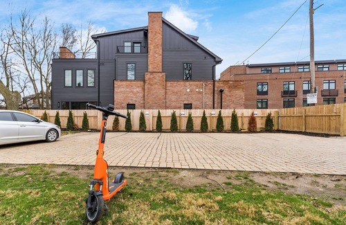 Short North House | Galla House On High Street! FREE Parking!