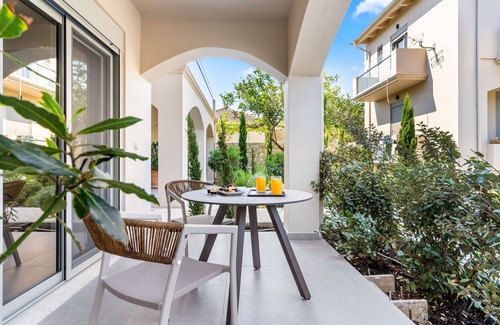 Episkopos House | Garden View Suite Ground Floor