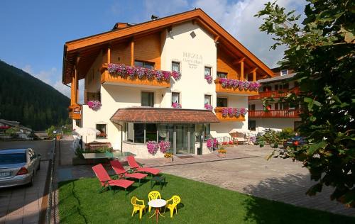 Selva di Val Gardena Hotel | Garni Hotel Rezia