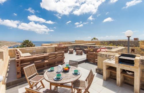 Ghajnsielem House | Getaway Npetto Gozitan Villa - Happy Rentals