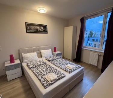 13th District Apartment | Gidofalvy