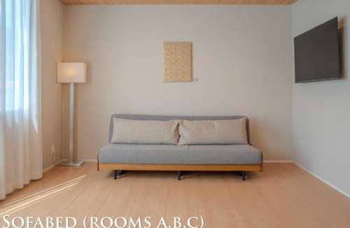 Fujiyoshida Apartment | Ginkgo House ギンコハウス