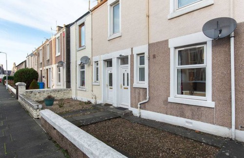 Levenmouth Apartment | Glebe