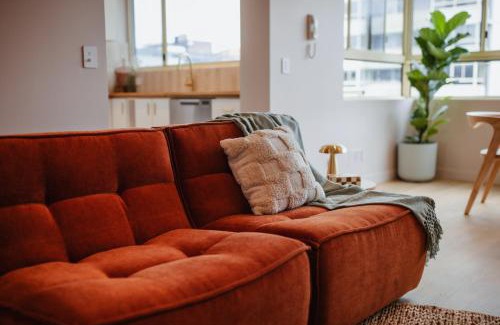 New Farm Apartment | Glen Eagles Suite