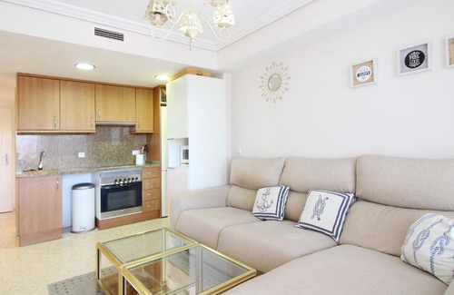 Almarda Apartment | Global Properties, Ático con terraza y piscina en playa Almardá