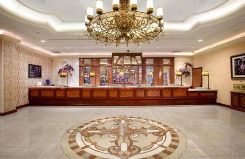 Las Vegas Resort | Gold Coast Hotel and Casino