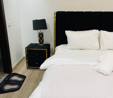 Lahore Hotel | Gold Crest Prestige Premium Duplex Modern Serviced Apartments DHA 4 Lahore - LMY Residency