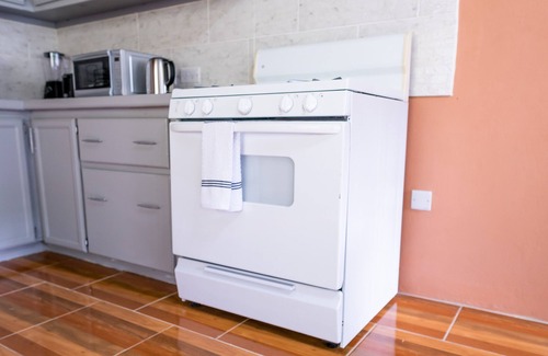 Colonarie Apartment | Golden Palms Apartment - Modern self-contained spacious Apartment