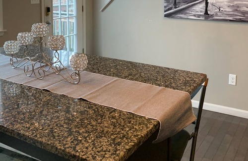 South Side Slopes House | Gorgeous 3 BR Home w/ Breathtaking View
