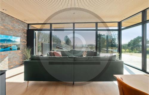 Egsmark Strand House | Gorgeous Home In Ebeltoft With Kitchen