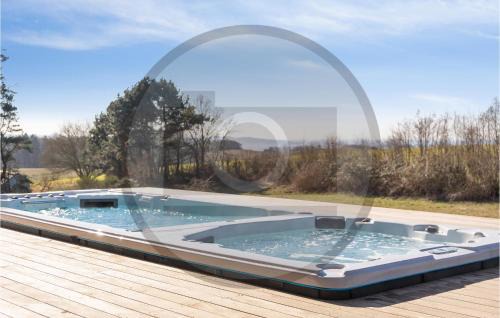 Egsmark Strand House | Gorgeous Home In Ebeltoft With Kitchen