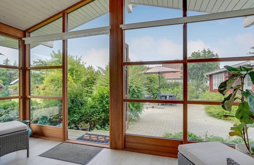 Nordenbro Vesteregn House | Gorgeous home in Humble with kitchen