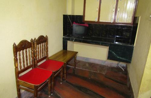 Bhimtal Hotel | Goroomgo Hotel Adhya Inn Bhimtal