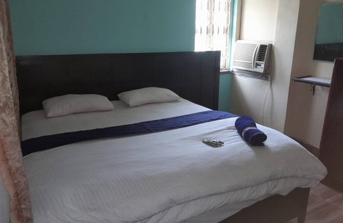 Sector II Hotel | Goroomgo Salt Lake Palace Kolkata