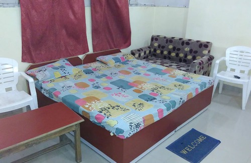 Gaya Hotel | Goroomgo Shivam Guest House Gaya