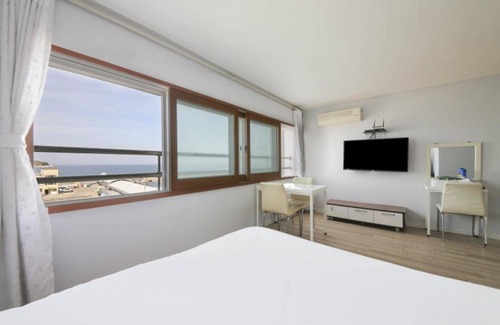 Toseong House | Goseong Venecia Pension