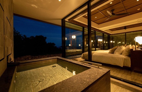 Goto Hotel | GOTO RETREAT by Onko Chishin