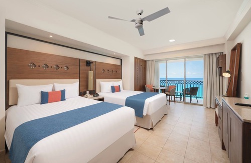 Zona Hotelera Resort | GR Solaris Cancun & Spa - All Inclusive