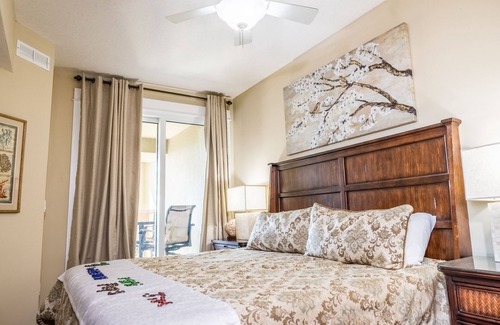Panama City Beach Hotel | GRAND PANAMA BEACHFRONT, 1st FLOOR DIRECT TO BEACH, 2 HEATED POOL & PET-FRIENDLY