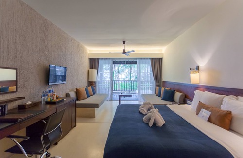 Khao Lak Resort | Grand Southsea Khaolak Beach Resort
