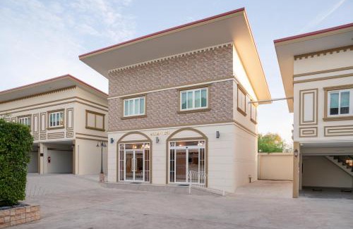 Bang Sare Hotel | Grandbangsaray