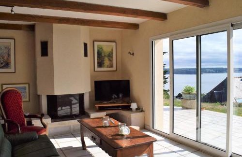 Trebeurden House | Grande maison à Trébeurden avec WIFI, vue mer, jardin et BBQ, 900m de la plage, 9 pers - FR-1-368-147