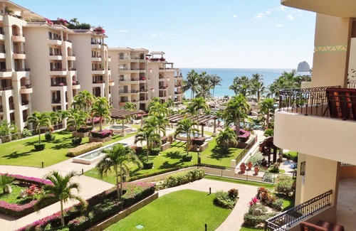 Flamingos Resort | Great Value! 2BD/3BH Sleeps 6 Summer Vacation