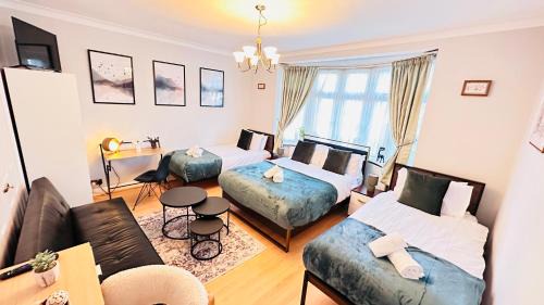 London Borough of Hounslow House | Greatwest House