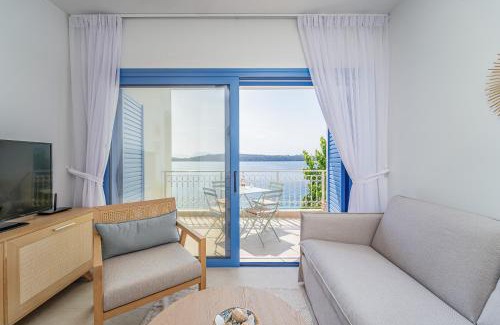Perigiali Apartment | Greek Beach House Complex A4