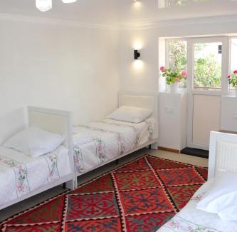 Bokonbayevo House | Guest House Akbermet