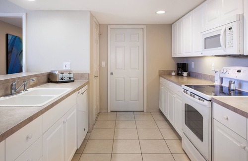 South Island Apartment | GullWing Beach Resort